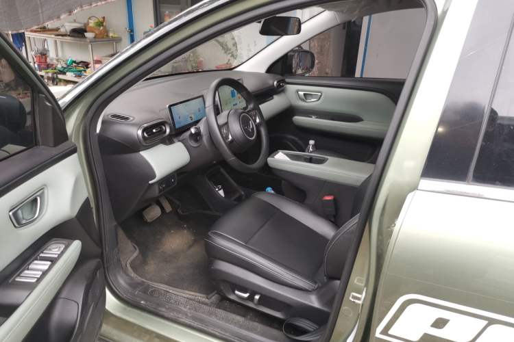 Used Wuling Bingo PLUS 2024 510 km Flagship Edition Four-Seater Version Interior 3