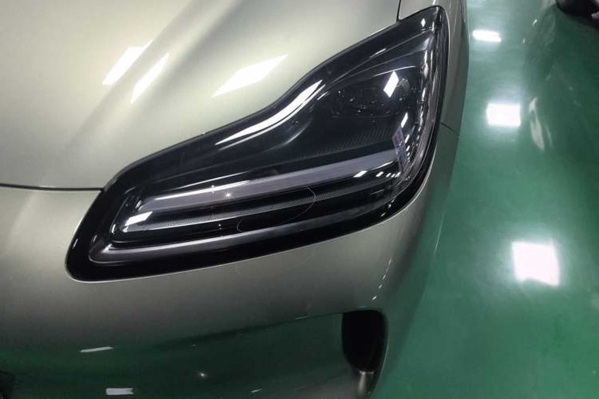 Used Wuling Bingo PLUS 2024 510 km Flagship Edition Four-Seater Version Left Front Headlight