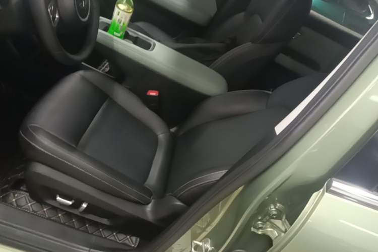 Used Wuling Bingo PLUS 2024 510 km Flagship Edition Four-Seater Version Left Front Seat