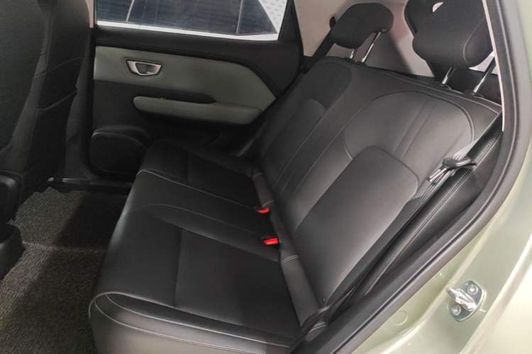 Used Wuling Bingo PLUS 2024 510 km Flagship Edition Four-Seater Version Left Rear Seat