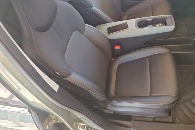 Used Wuling Bingo PLUS 2024 510 km Flagship Edition Four-Seater Version Right Front Seat
