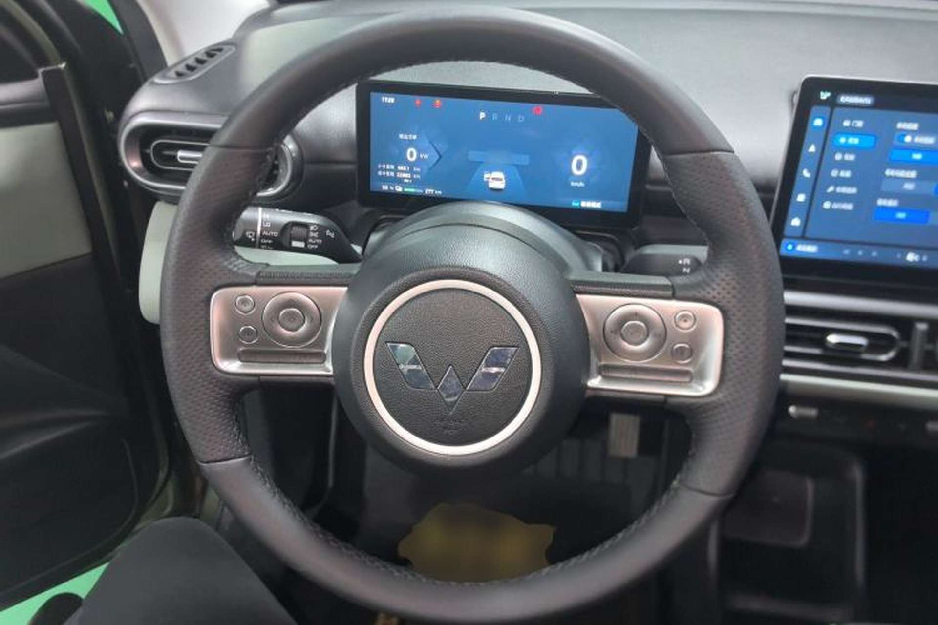 Used Wuling Bingo PLUS 2024 510 km Flagship Edition Four-Seater Version Steering Wheel