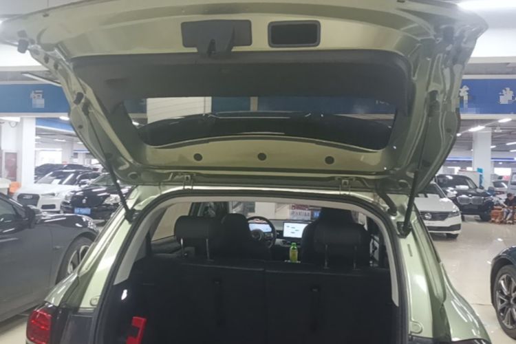 Used Wuling Bingo PLUS 2024 510 km Flagship Edition Four-Seater Version Trunk