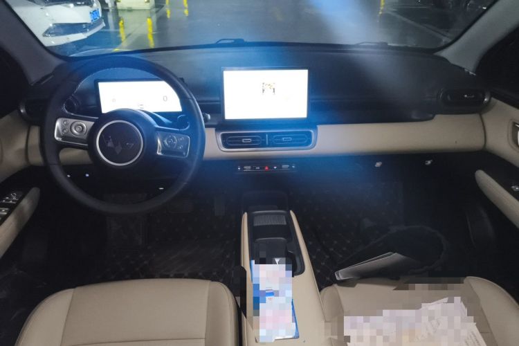 Used Wuling Bingo PLUS 2024 510 km Flagship Edition Four-Seater Version Center Console