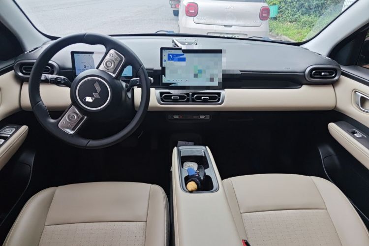 Used Wuling Bingo PLUS 2024 510 km Flagship Edition Four-Seater Version Center Console