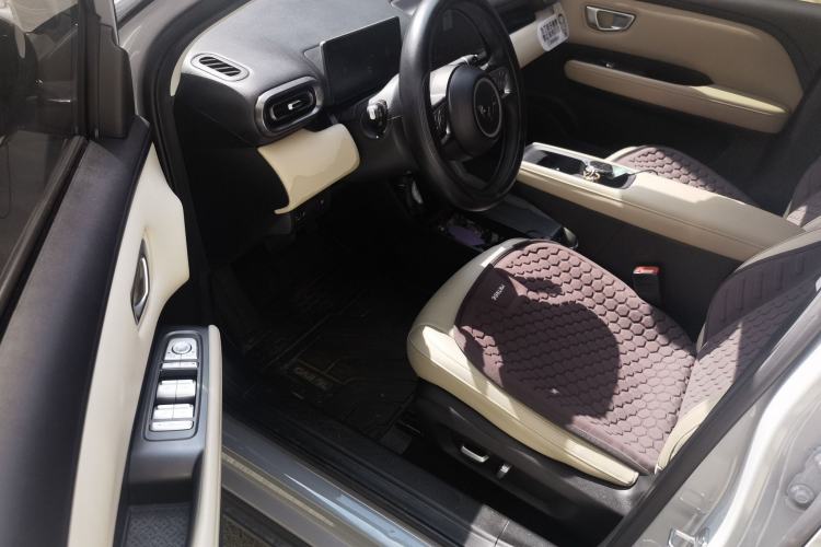 Used Wuling Bingo PLUS 2024 510 km Flagship Edition Four-Seater Version Driver Seat