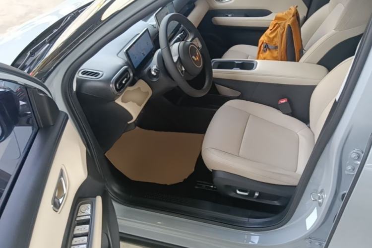 Used Wuling Bingo PLUS 2024 510 km Flagship Edition Four-Seater Version Driver Seat