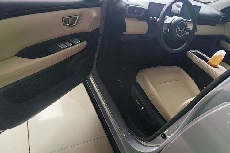 Used Wuling Bingo PLUS 2024 401 km Flagship Edition Four-Seater Version Driver Seat
