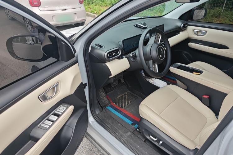 Used Wuling Bingo PLUS 2024 510 km Flagship Edition Four-Seater Version Driver Seat