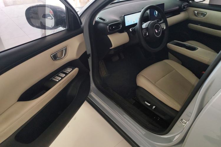 Used Wuling Bingo PLUS 2024 510 km Flagship Edition Four-Seater Version Driver Seat