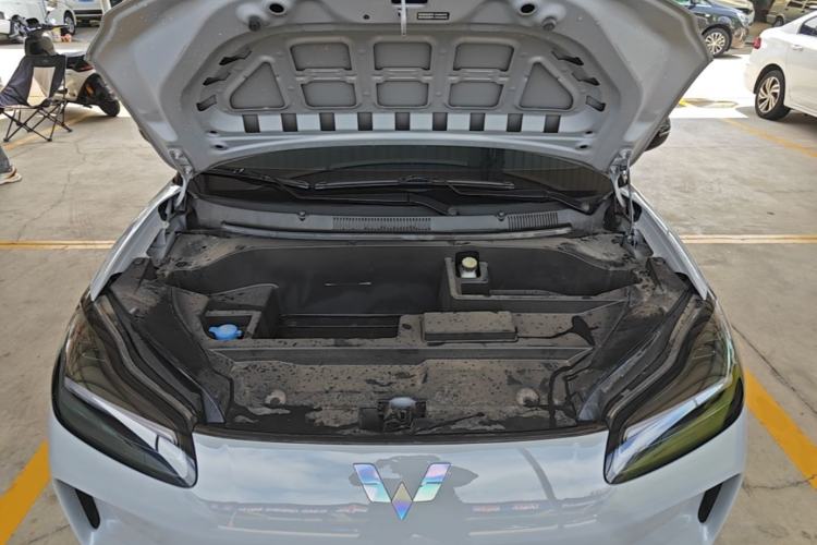 Used Wuling Bingo PLUS 2024 330 km Range Five-Seater Version Engine Bay