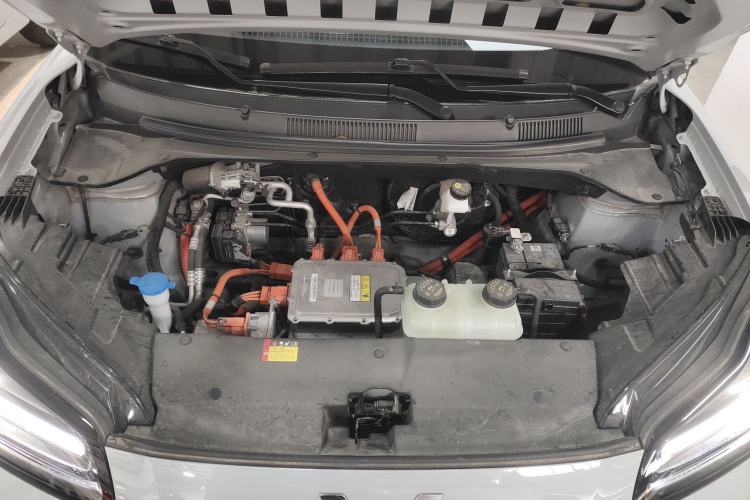 Used Wuling Bingo PLUS 2024 510 km Flagship Edition Four-Seater Version Engine Bay
