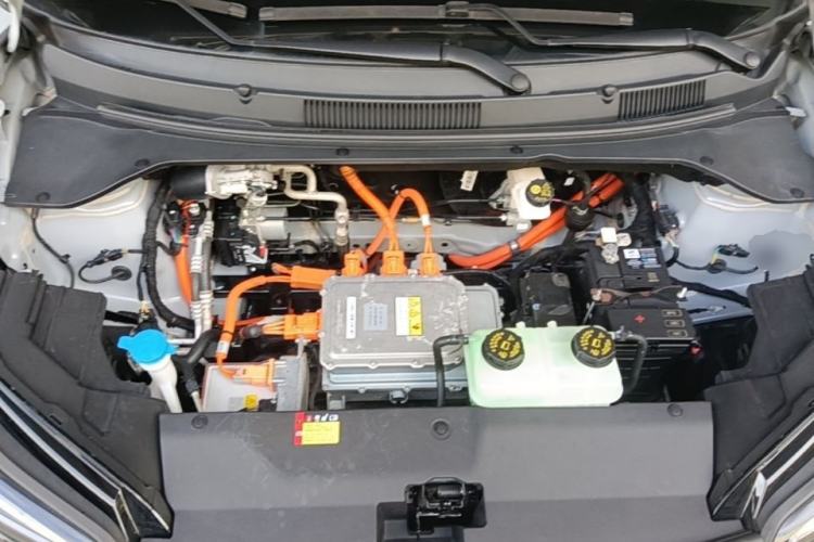 Used Wuling Bingo PLUS 2024 510 km Flagship Edition Four-Seater Version Engine Bay