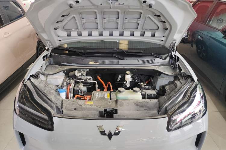 Used Wuling Bingo PLUS 2024 510 km Flagship Edition Four-Seater Version Engine Bay