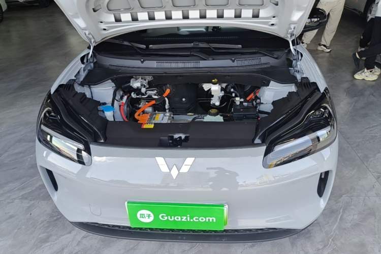 Used Wuling Bingo PLUS 2024 401 km Range 5-Seater Version Engine Bay