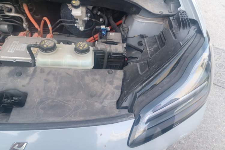 Used Wuling Bingo PLUS 2024 510 km Range 5-Seater Version Engine Bay Left