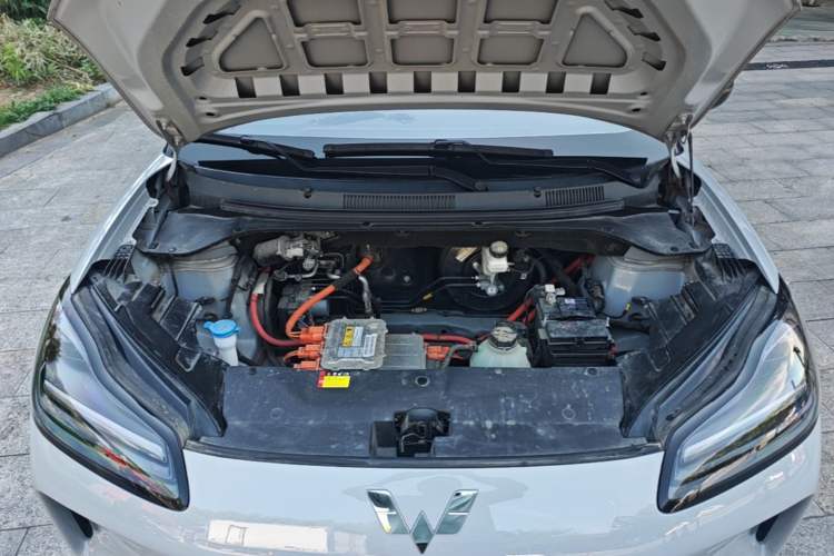Used Wuling Bingo PLUS 2024 330 km Range Five-Seater Version Engine Bay