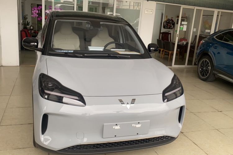 Used Wuling Bingo PLUS 2024 330 km Range Five-Seater Version Exterior 2