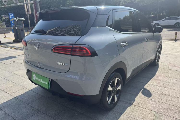 Used Wuling Bingo PLUS 2024 330 km Range Five-Seater Version Exterior 4