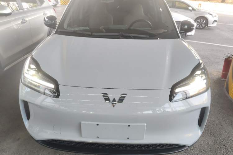 Used Wuling Bingo PLUS 2024 510 km Flagship Edition Four-Seater Version Front