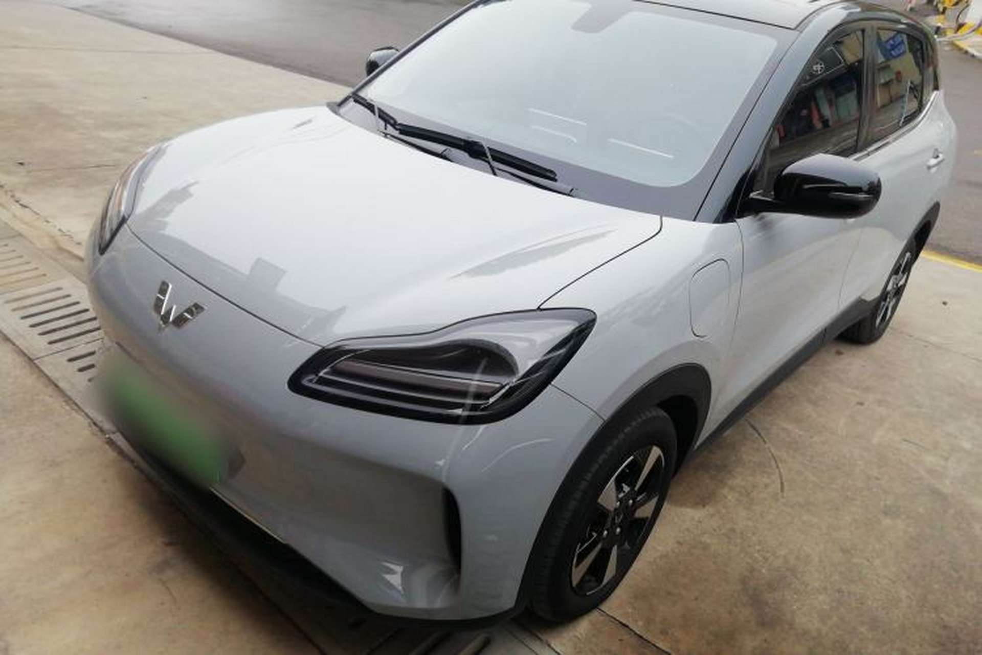 Used Wuling Bingo PLUS 2024 510 km Range 5-Seater Version Front Left 45 Deg