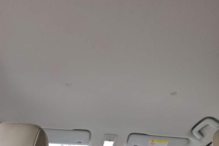 Used Wuling Bingo PLUS 2024 510 km Flagship Edition Four-Seater Version Headliner