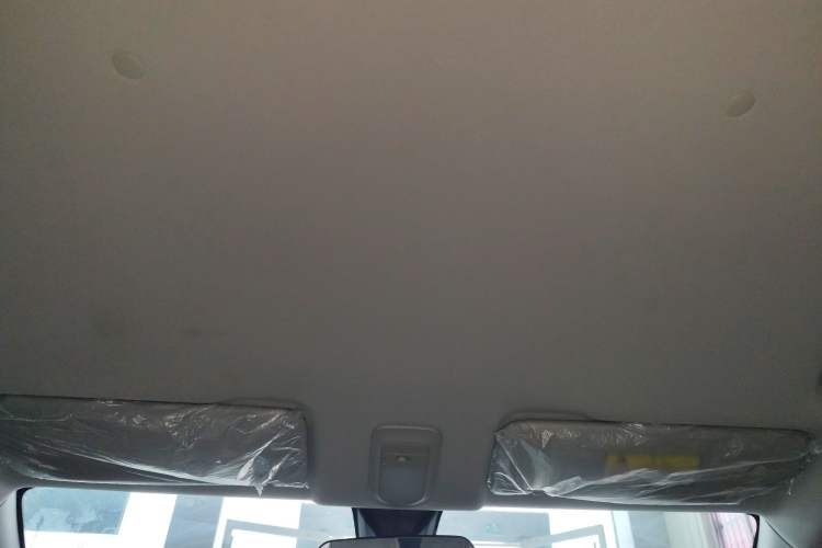 Used Wuling Bingo PLUS 2024 510 km Flagship Edition Four-Seater Version Headliner