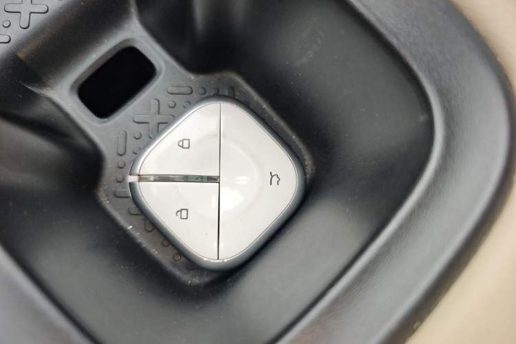 Used Wuling Bingo PLUS 2024 510 km Flagship Edition Four-Seater Version Interior 1