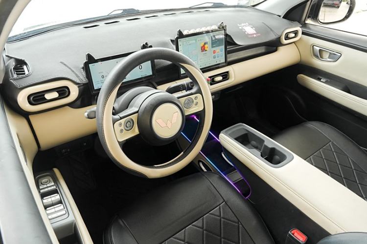 Used Wuling Bingo PLUS 2024 510 km Flagship Edition Four-Seater Version Interior 12