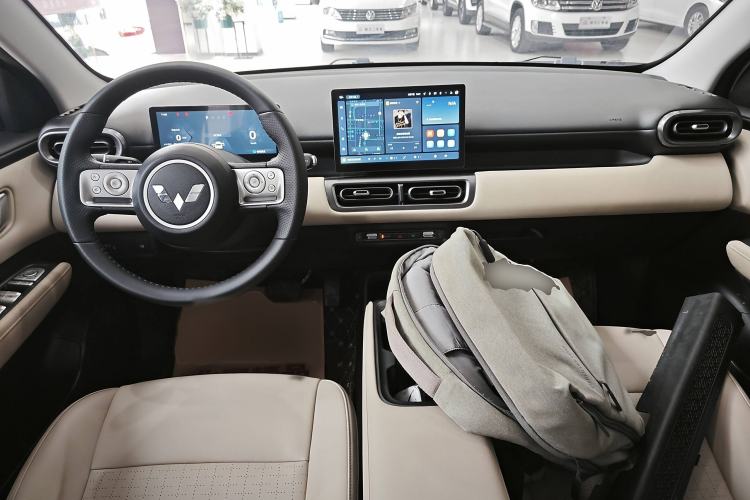 Used Wuling Bingo PLUS 2024 510 km Flagship Edition Four-Seater Version Interior 2