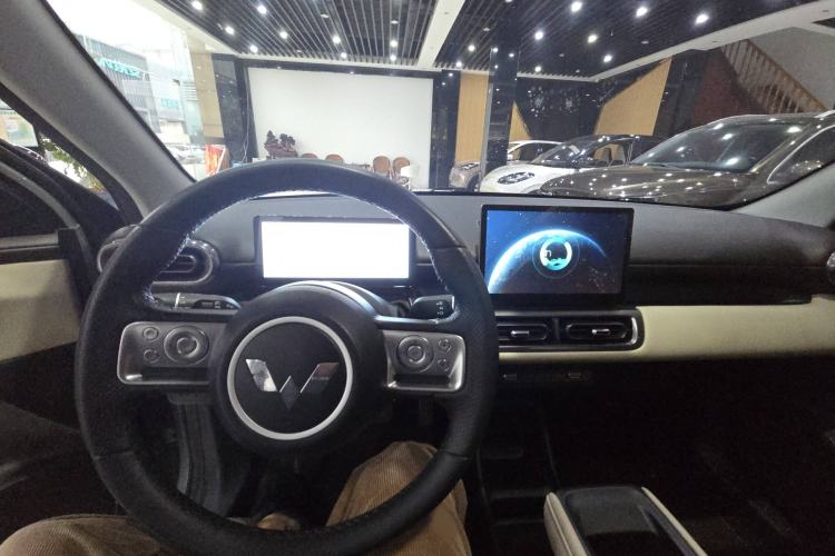 Used Wuling Bingo PLUS 2024 510 km Flagship Edition Four-Seater Version Interior 2