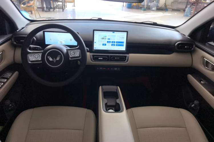 Used Wuling Bingo PLUS 2024 510 km Flagship Edition Four-Seater Version Interior 3