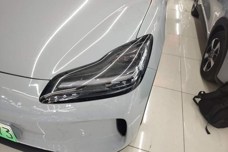 Used Wuling Bingo PLUS 2024 510 km Range 5-Seater Version Left Front Headlight