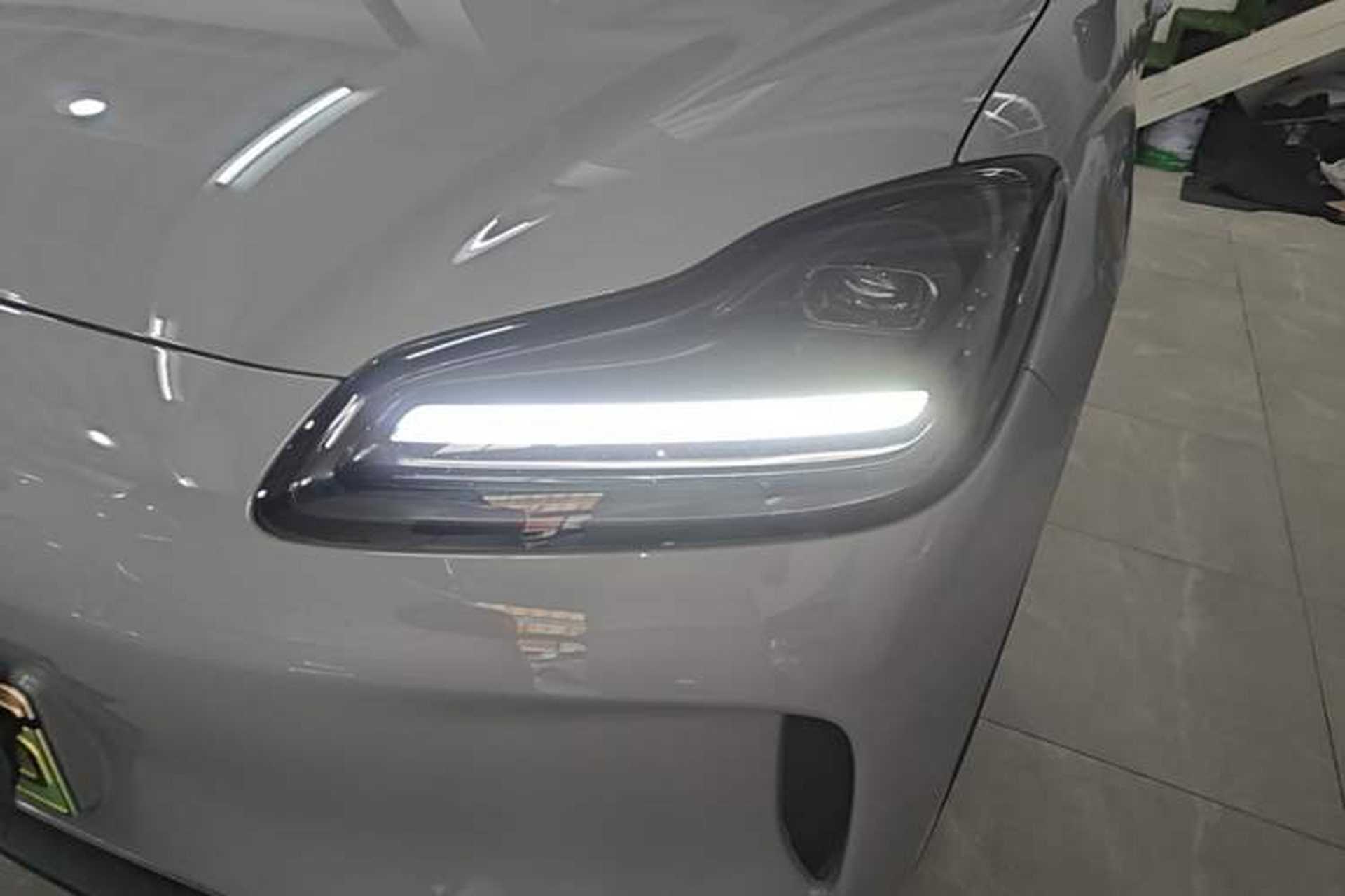 Used Wuling Bingo PLUS 2024 510 km Flagship Edition Four-Seater Version Left Front Headlight