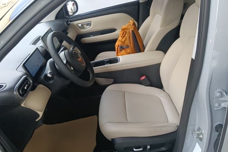 Used Wuling Bingo PLUS 2024 510 km Flagship Edition Four-Seater Version Left Front Seat