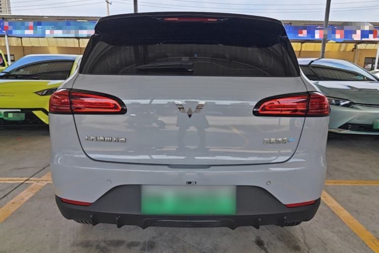 Used Wuling Bingo PLUS 2024 330 km Range Five-Seater Version Rear