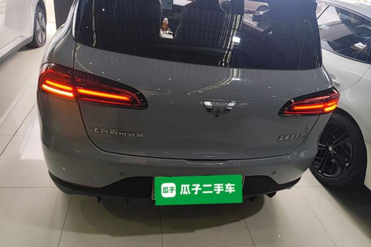 Used Wuling Bingo PLUS 2024 401 km Flagship Edition Four-Seater Version Rear