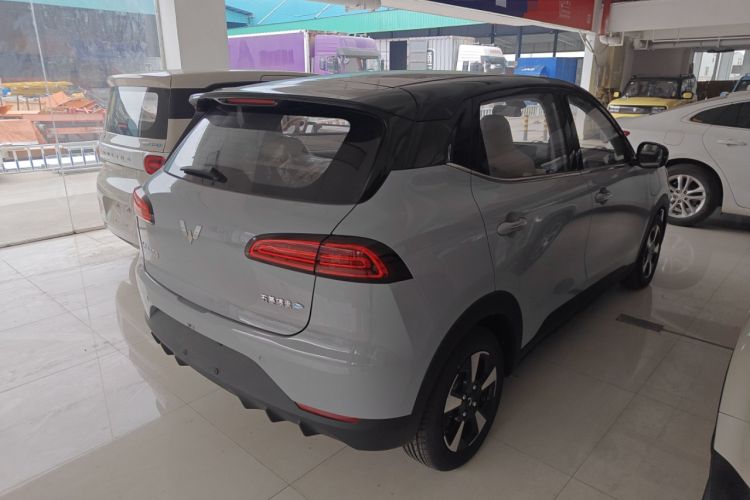 Used Wuling Bingo PLUS 2024 330 km Range Five-Seater Version Rear Right 45 Deg