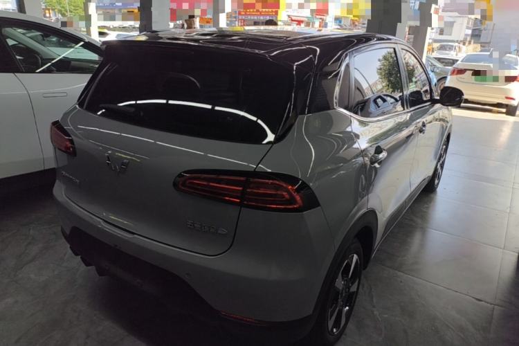 Used Wuling Bingo PLUS 2024 401 km Range 5-Seater Version Rear Right 45 Deg