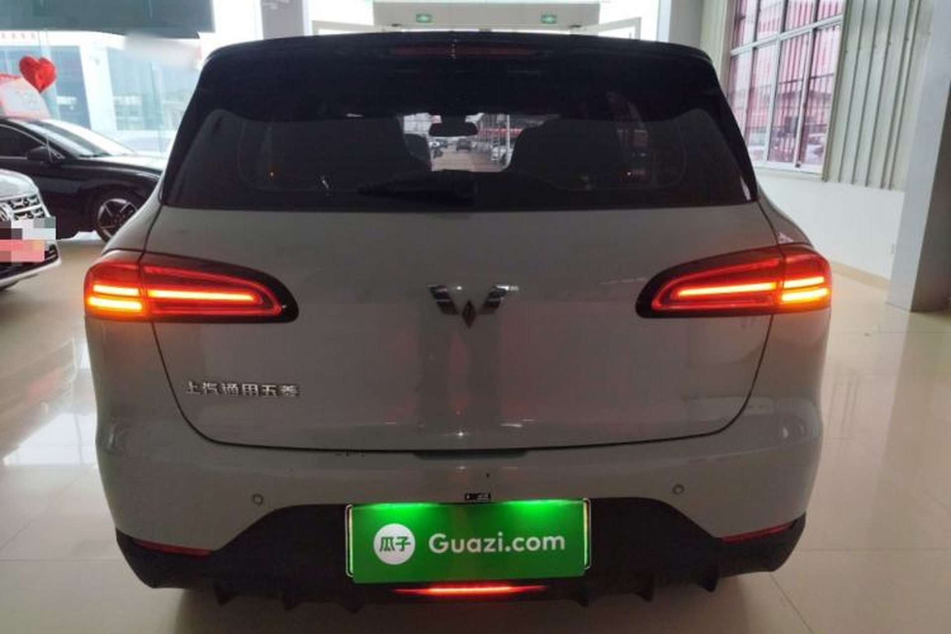 Used Wuling Bingo PLUS 2024 510 km Flagship Edition Four-Seater Version Rear
