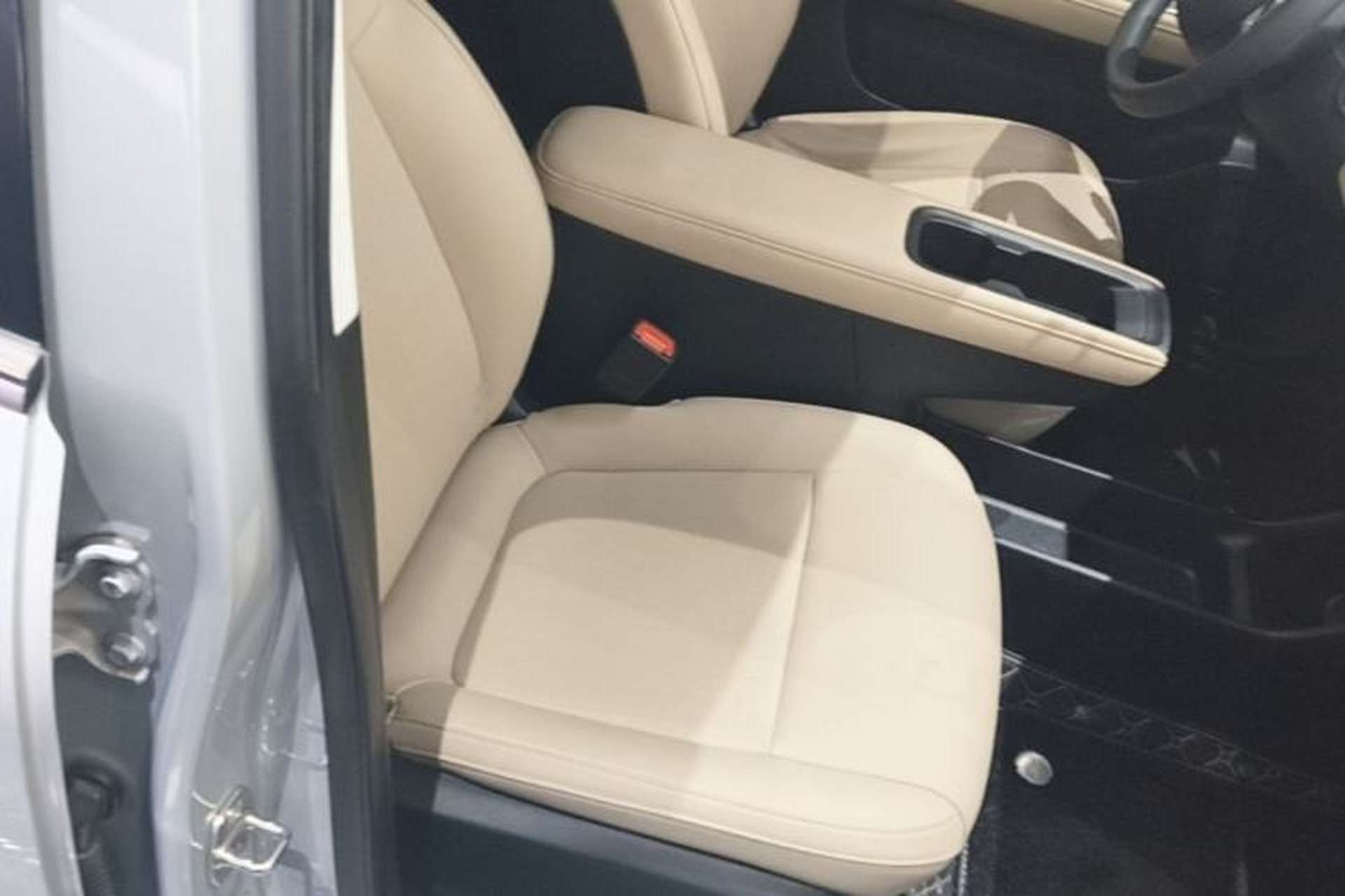 Used Wuling Bingo PLUS 2024 510 km Flagship Edition Four-Seater Version Right Front Seat