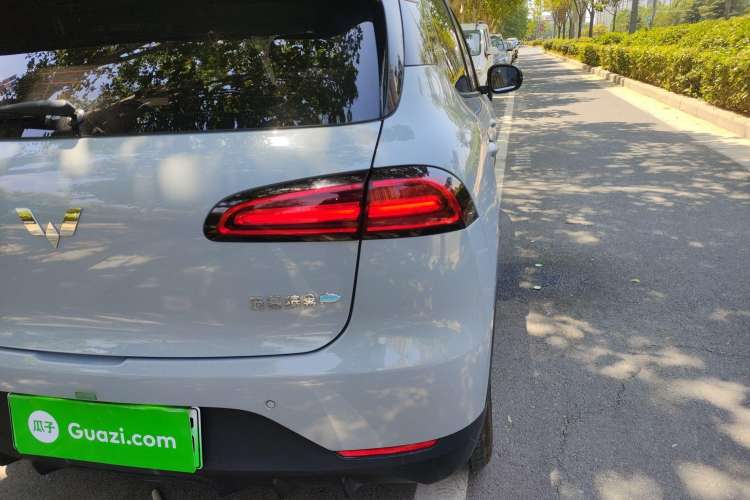 Used Wuling Bingo PLUS 2024 510 km Flagship Edition Four-Seater Version Right Rear Taillight