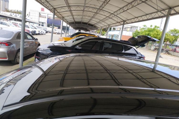 Used Wuling Bingo PLUS 2024 401 km Range 5-Seater Version Roof