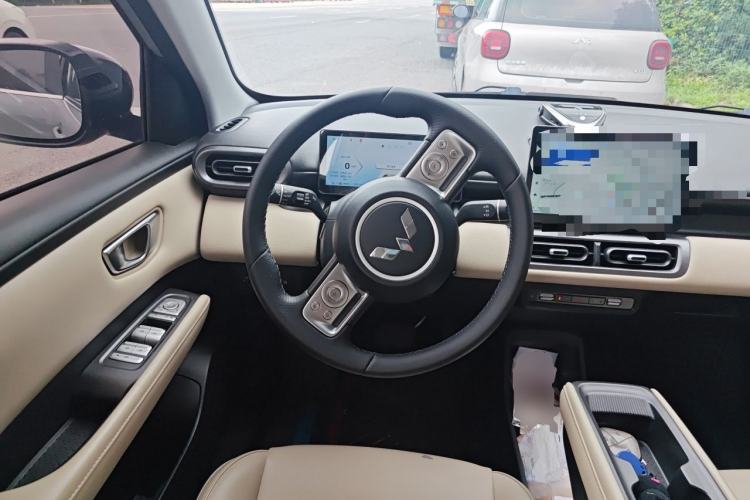 Used Wuling Bingo PLUS 2024 510 km Flagship Edition Four-Seater Version Steering Wheel