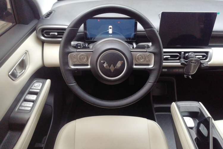 Used Wuling Bingo PLUS 2024 510 km Range 5-Seater Version Steering Wheel