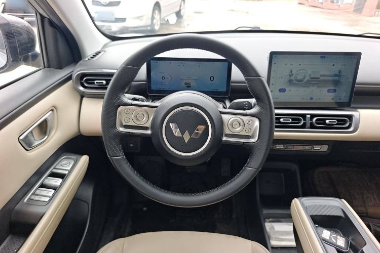 Used Wuling Bingo PLUS 2024 510 km Flagship Edition Four-Seater Version Steering Wheel