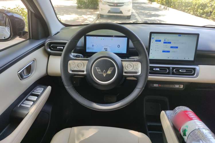 Used Wuling Bingo PLUS 2024 510 km Flagship Edition Four-Seater Version Steering Wheel