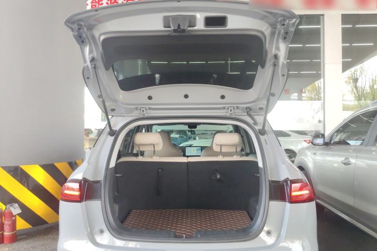 Used Wuling Bingo PLUS 2024 510 km Flagship Edition Four-Seater Version Trunk