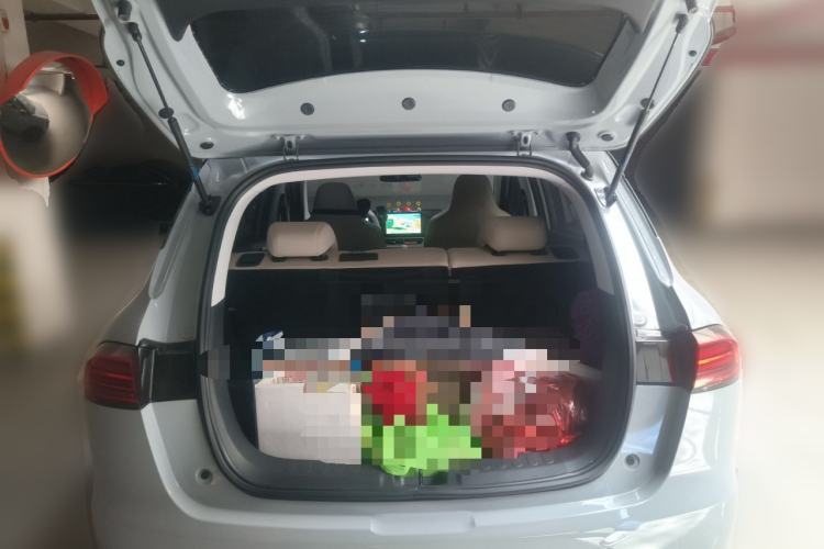 Used Wuling Bingo PLUS 2024 401 km Range 5-Seater Version Trunk