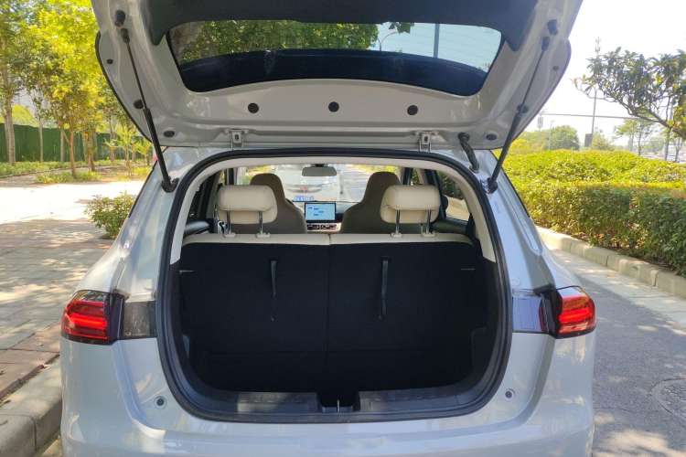 Used Wuling Bingo PLUS 2024 510 km Flagship Edition Four-Seater Version Trunk